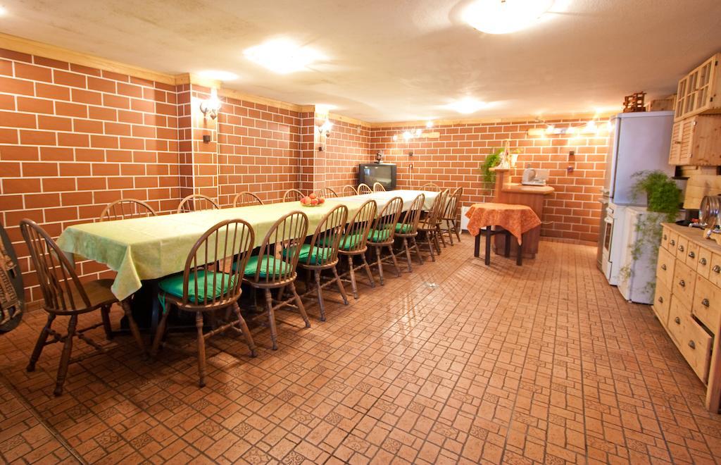 Guest House Pikapolonca ماريبور المظهر الخارجي الصورة